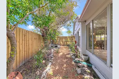 37 Dolphin Drive #A, Treasure Island, FL 33706 - Photo 34