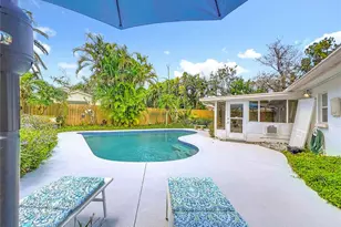 37 Dolphin Dr, Treasure Island, FL 33706 - Photo 30