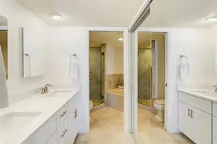 1310 Gulf Blvd, Clearwater Beach, FL 33767 - Photo 16