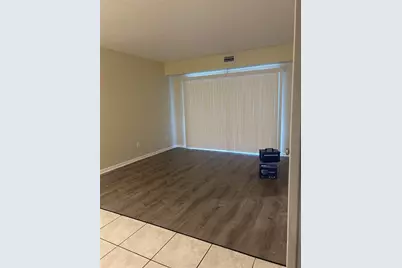 1329 Drew Street #4, Clearwater, FL 33755 - Photo 4