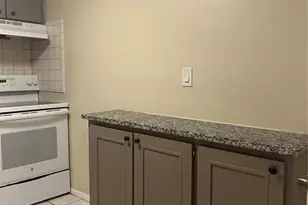 1329 Drew St, Clearwater, FL 33755 - Photo 14