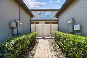 28465 Tranquil Lake Cir, Wesley Chapel, FL 33543 - Photo 50