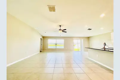 8769 Parsons Hill Boulevard, Wesley Chapel, FL 33545 - Photo 8