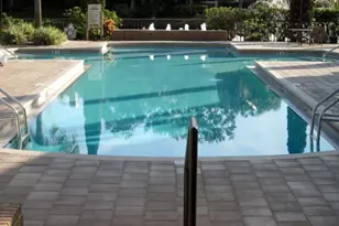 10200 Gandy Blvd N, Saint Petersburg, FL 33702 - Photo 20