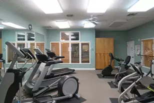 995 Spinnaker Ct, Tarpon Springs, FL 34689 - Photo 24