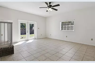 4117 E Sewaha Street, Tampa, FL 33617 - Photo 12