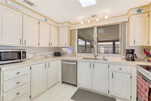 622 La Sala, North Port, FL 34287 - Photo 8