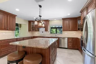 2639 Royal Liverpool Dr, Tarpon Springs, FL 34688 - Photo 12