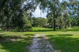 14730 Trooper Tom Ln, Dade City, FL 33525 - Photo 10