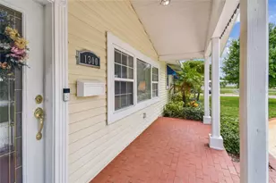1300 N Farragut Dr N, Saint Petersburg, FL 33710 - Photo 2
