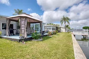 18675 US Hwy 19 N, Clearwater, FL 33764 - Photo 6