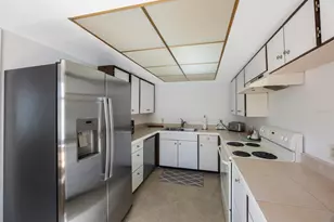 100 Oakmont Ln, Belleair, FL 33756 - Photo 4