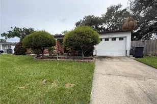 6022 Murray Hill Dr, Tampa, FL 33615 - Photo 2