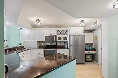 5151 Isla Key Boulevard S #223, Saint Petersburg, FL 33715 - Photo 10