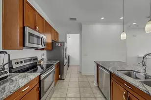 111 N Albany Ave, Tampa, FL 33606 - Photo 28