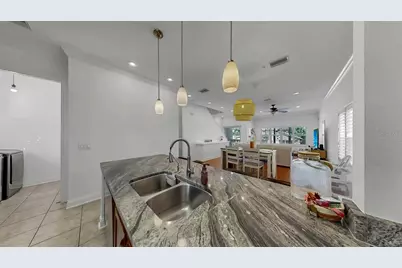 111 N Albany Avenue #11, Tampa, FL 33606 - Photo 4