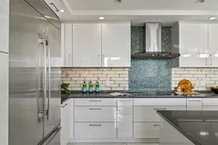 100 1st Ave N, Saint Petersburg, FL 33701 - Photo 10