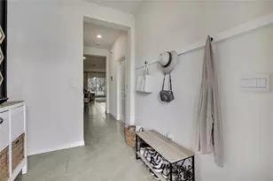 16662 Maude Dr, Wimauma, FL 33598 - Photo 8