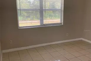 9502 Banyan Ave, Tampa, FL 33612 - Photo 12