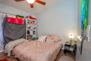 10039 88th St, Seminole, FL 33777 - Photo 24