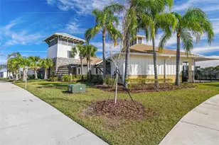 7380 Sail Clover Ln, Zephyrhills, FL 33540 - Photo 40