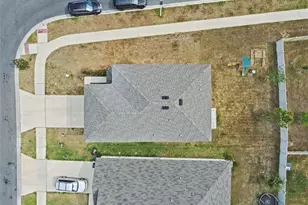 7380 Sail Clover Ln, Zephyrhills, FL 33540 - Photo 30