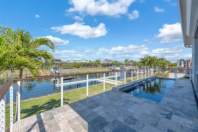 5305 Wishing Arch Drive, Apollo Beach, FL 33572 - Photo 18