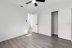 1783 Mississippi Ave NE, Saint Petersburg, FL 33703 - Photo 10