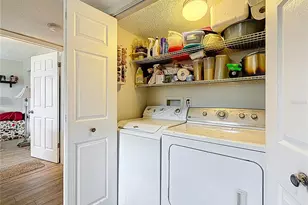 5920 80th St N, Saint Petersburg, FL 33709 - Photo 8