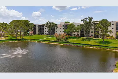 5920 80th Street N #406, Saint Petersburg, FL 33709 - Photo 14