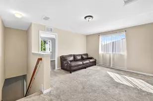 10859 Breaking Rocks Dr, Tampa, FL 33647 - Photo 34