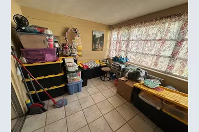 9195 Enchantment Drive, Largo, FL 33773 - Photo 14