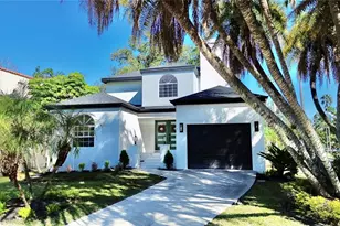 107 Adriatic Ave, Tampa, FL 33606 - Photo 2