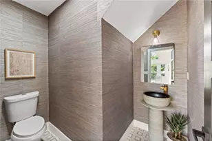 107 Adriatic Ave, Tampa, FL 33606 - Photo 16