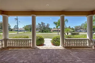 31511 Saddle Ln, Wesley Chapel, FL 33543 - Photo 8