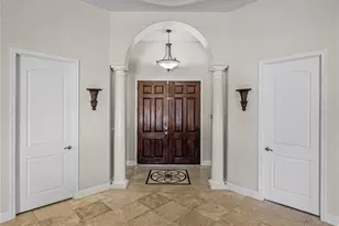 31511 Saddle Ln, Wesley Chapel, FL 33543 - Photo 10