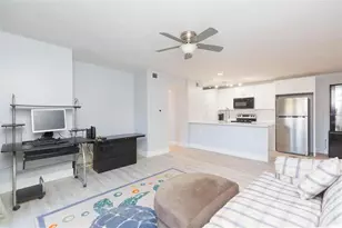 4211 Chatham Oak Ct, Tampa, FL 33624 - Photo 14