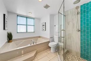 1540 Gulf Blvd, Clearwater Beach, FL 33767 - Photo 14