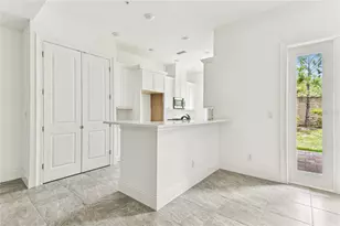 7804 Hidden Creek Loop, Lakewood Ranch, FL 34202 - Photo 4