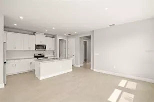 11830 Boundless Ter, Venice, FL 34293 - Photo 4