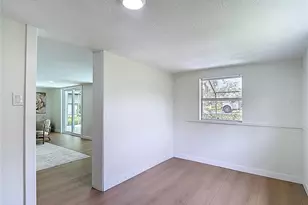 2402 E 148th Ave, Lutz, FL 33549 - Photo 46