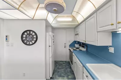 7400 Sun Island Drive S #412, South Pasadena, FL 33707 - Photo 18