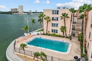 7400 Sun Island Dr S, South Pasadena, FL 33707 - Photo 46
