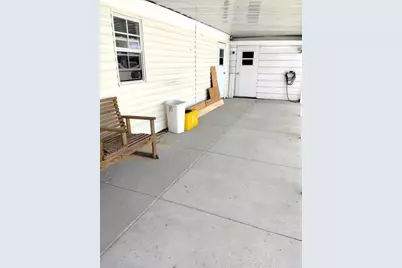 39032 Ola Avenue, Zephyrhills, FL 33542 - Photo 22