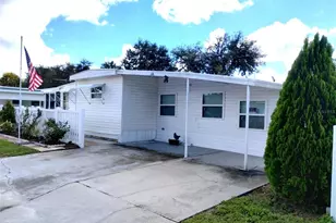 39032 Ola Ave, Zephyrhills, FL 33542 - Photo 1