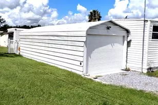 39032 Ola Ave, Zephyrhills, FL 33542 - Photo 6