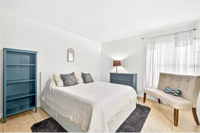 7809 Niagara Avenue #2105, Tampa, FL 33617 - Photo 18