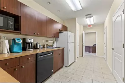 18544 N Dale Mabry Highway, Lutz, FL 33548 - Photo 14