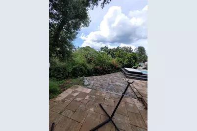 8320 Woodlake Place, Tampa, FL 33615 - Photo 46