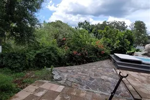 8320 Woodlake Pl, Tampa, FL 33615 - Photo 46